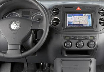 Einbai im VW Golf 